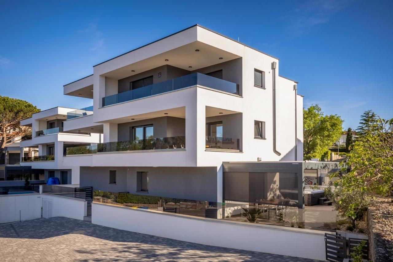 Apartma Skubic Duhljica Vantacici Exterior photo