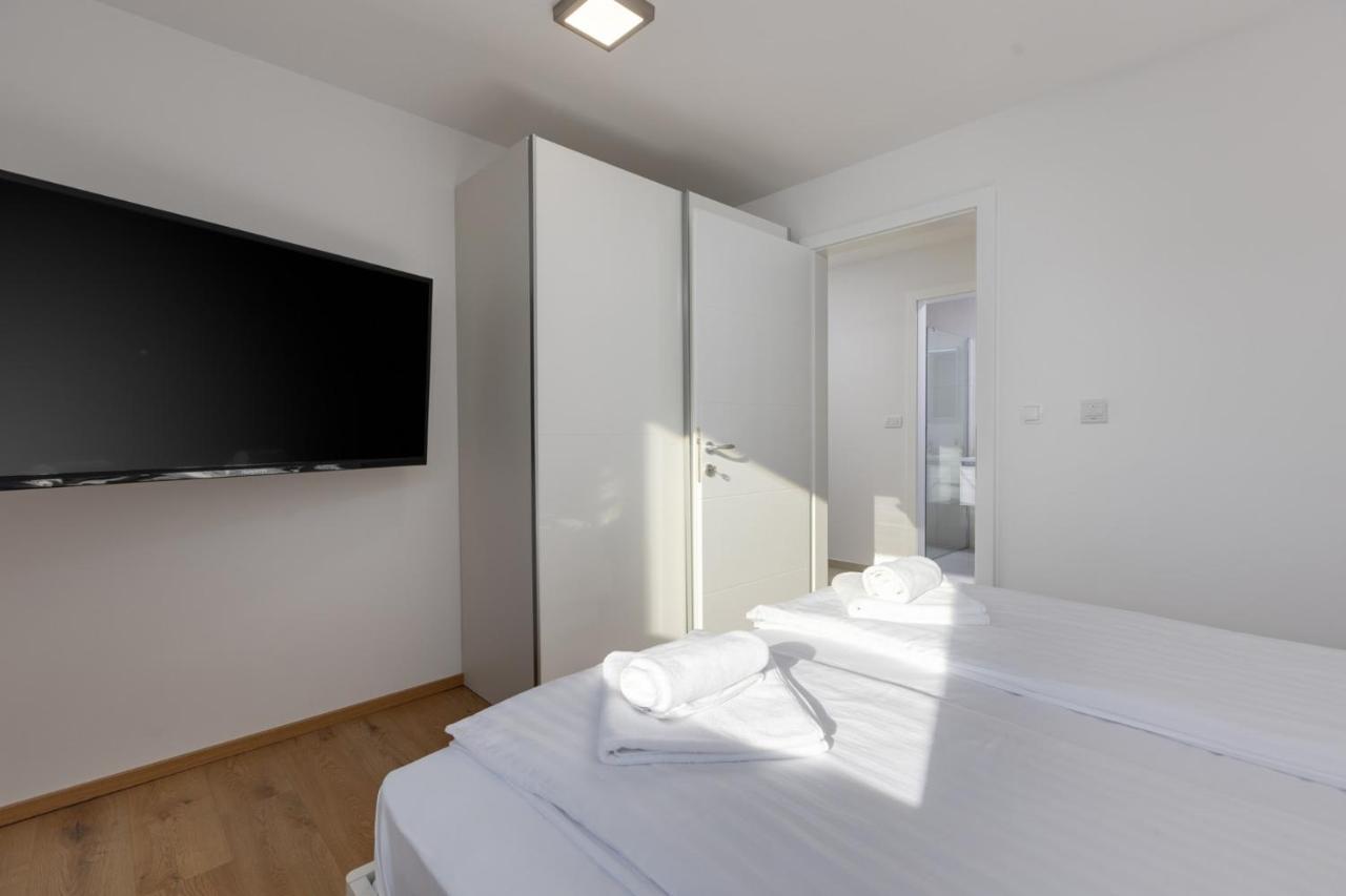 Apartma Skubic Duhljica Vantacici Exterior photo