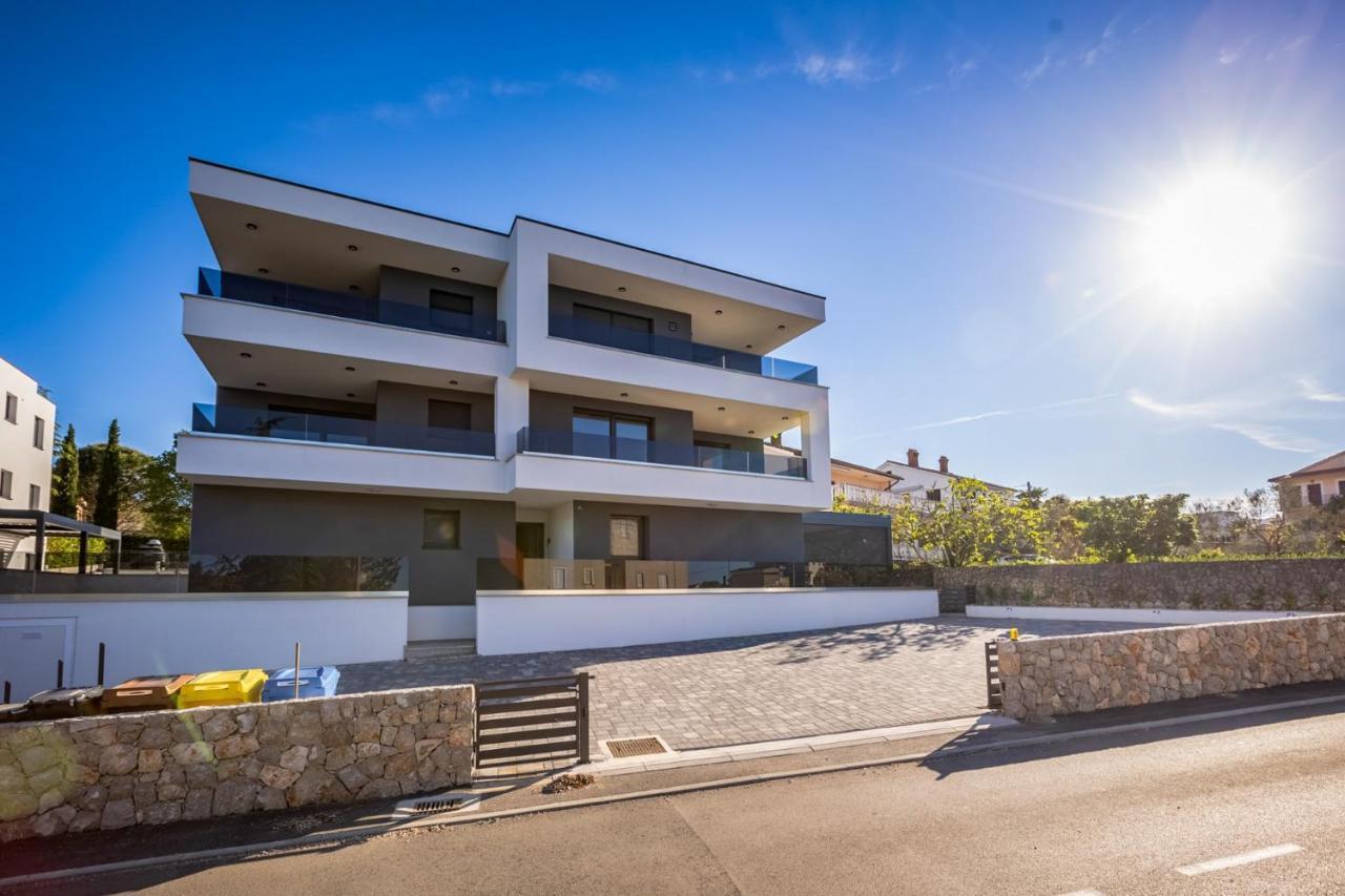 Apartma Skubic Duhljica Vantacici Exterior photo